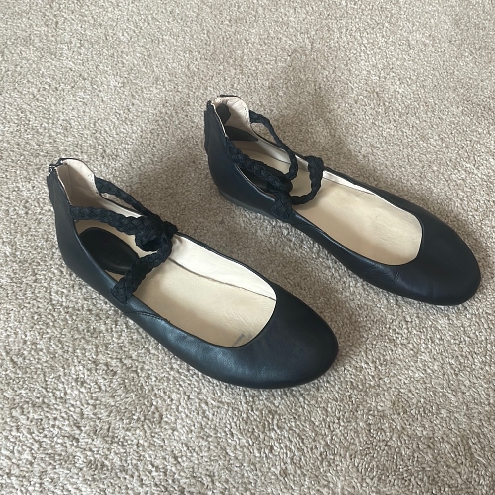 Bussola Vaasa Ankle Strap Flats Black